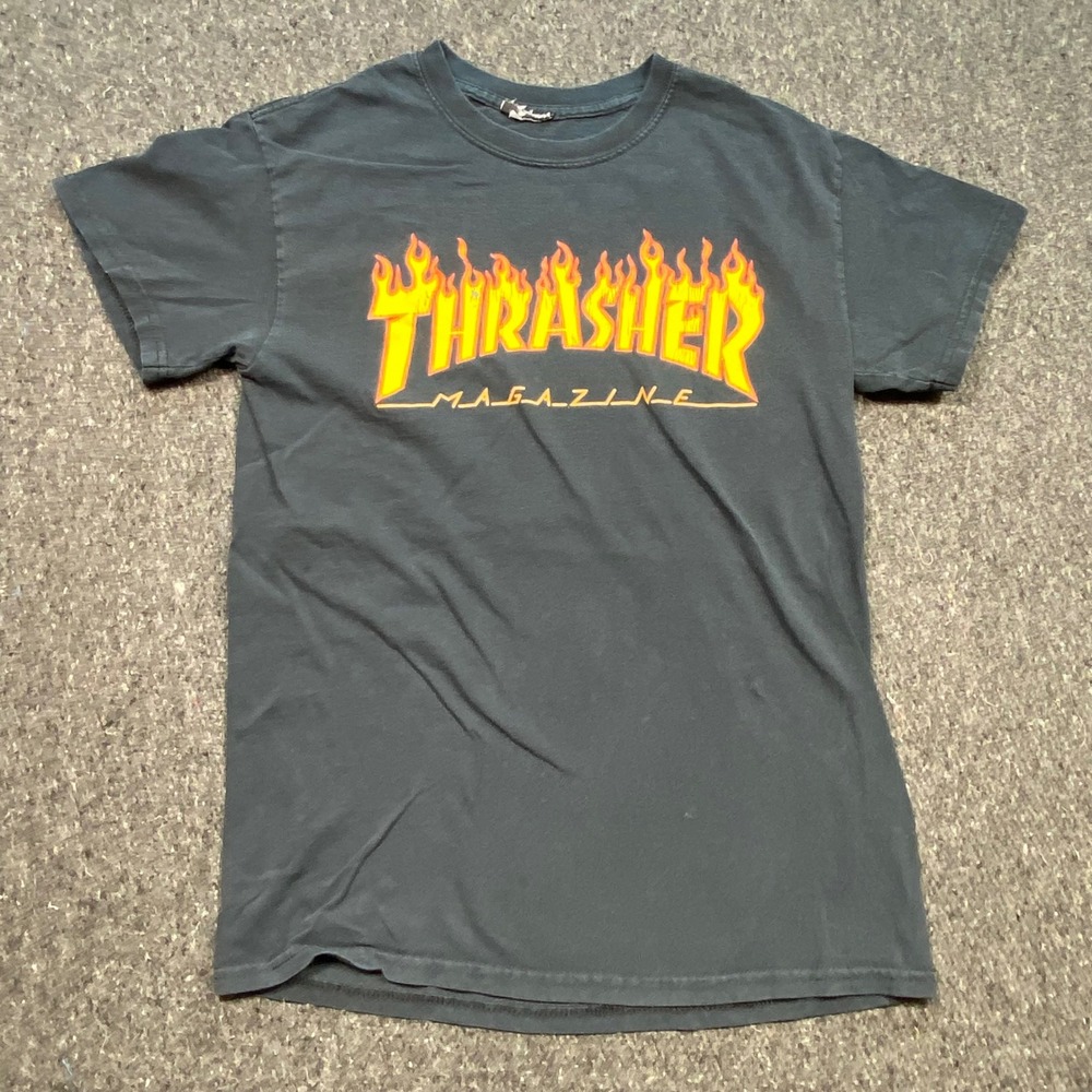 Thrasher Flame Logo Shirt Sz S Mens Black Skater Streetwear Magazine Graphic Tee
